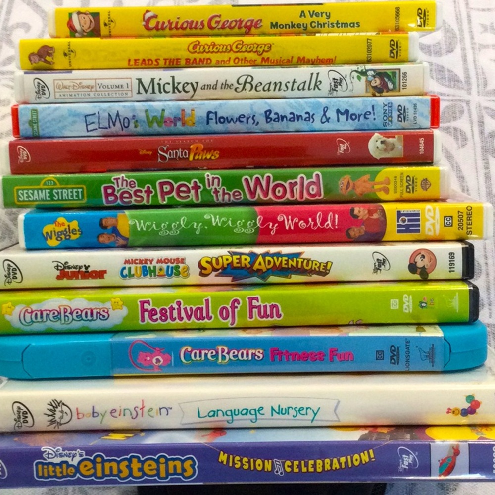 😜🤪 - Set of 12 DVD movies for kids. Mickey Mouse, Care Bears, Elmo, Wiggles….